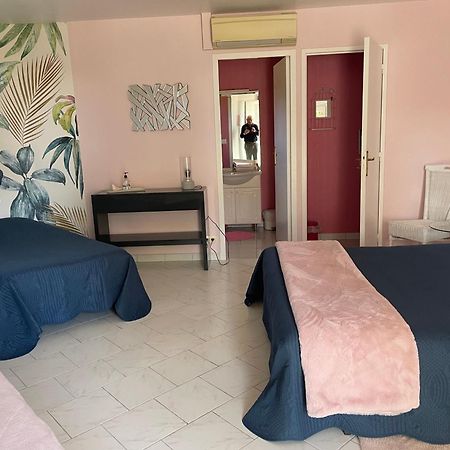 Lagalerne Bed and Breakfast Neuville-du-Poitou Εξωτερικό φωτογραφία